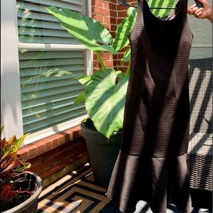 BLACK MIDI DRESS WITH RUFFLES